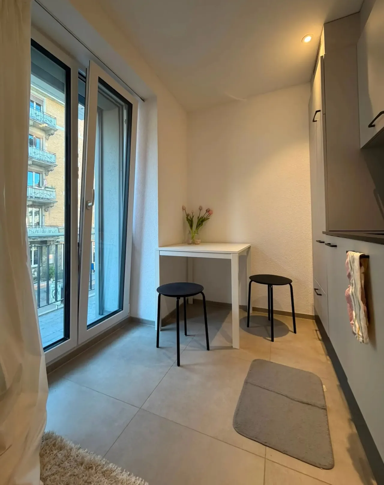 Subînchiriere / Sublet - Garsonieră în Zürich (1.11.2026 - 31.5.2027) – thumbnail 2