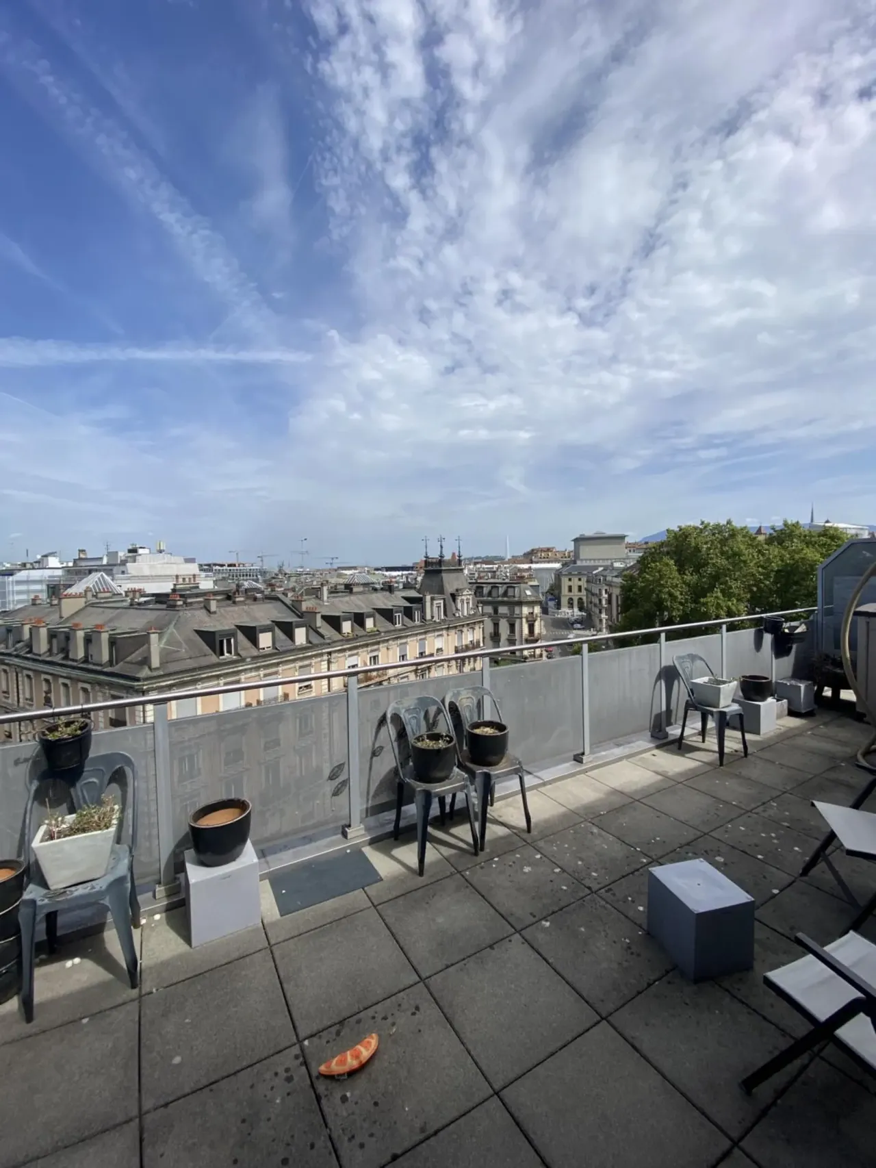 Beautiful 3-room apartment with terrace – photo 1