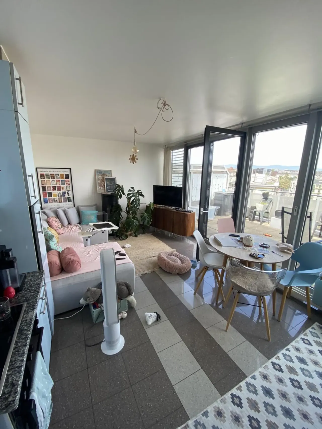 Beautiful 3-room apartment with terrace – thumbnail 4