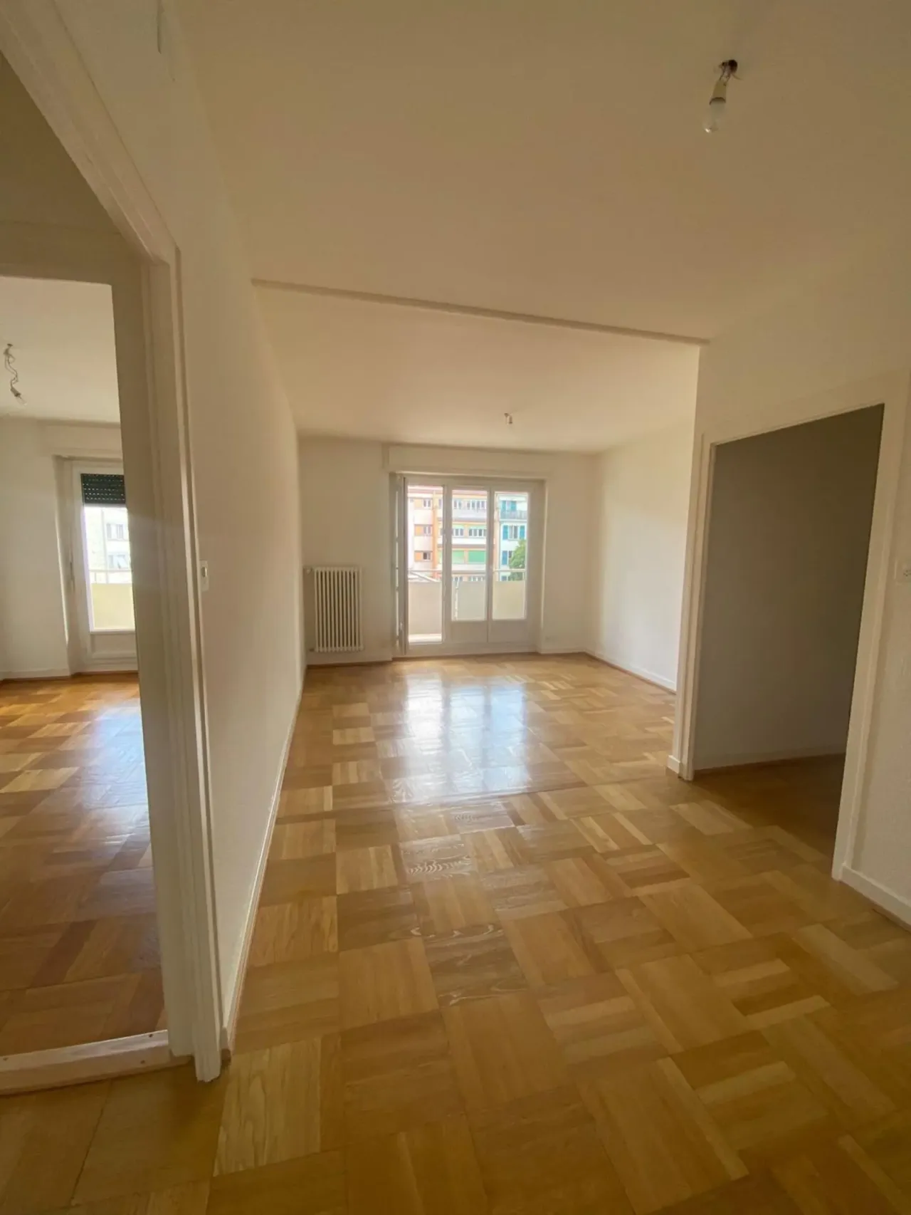 Beautiful 3.5-room apartment with large balcony – photo 1