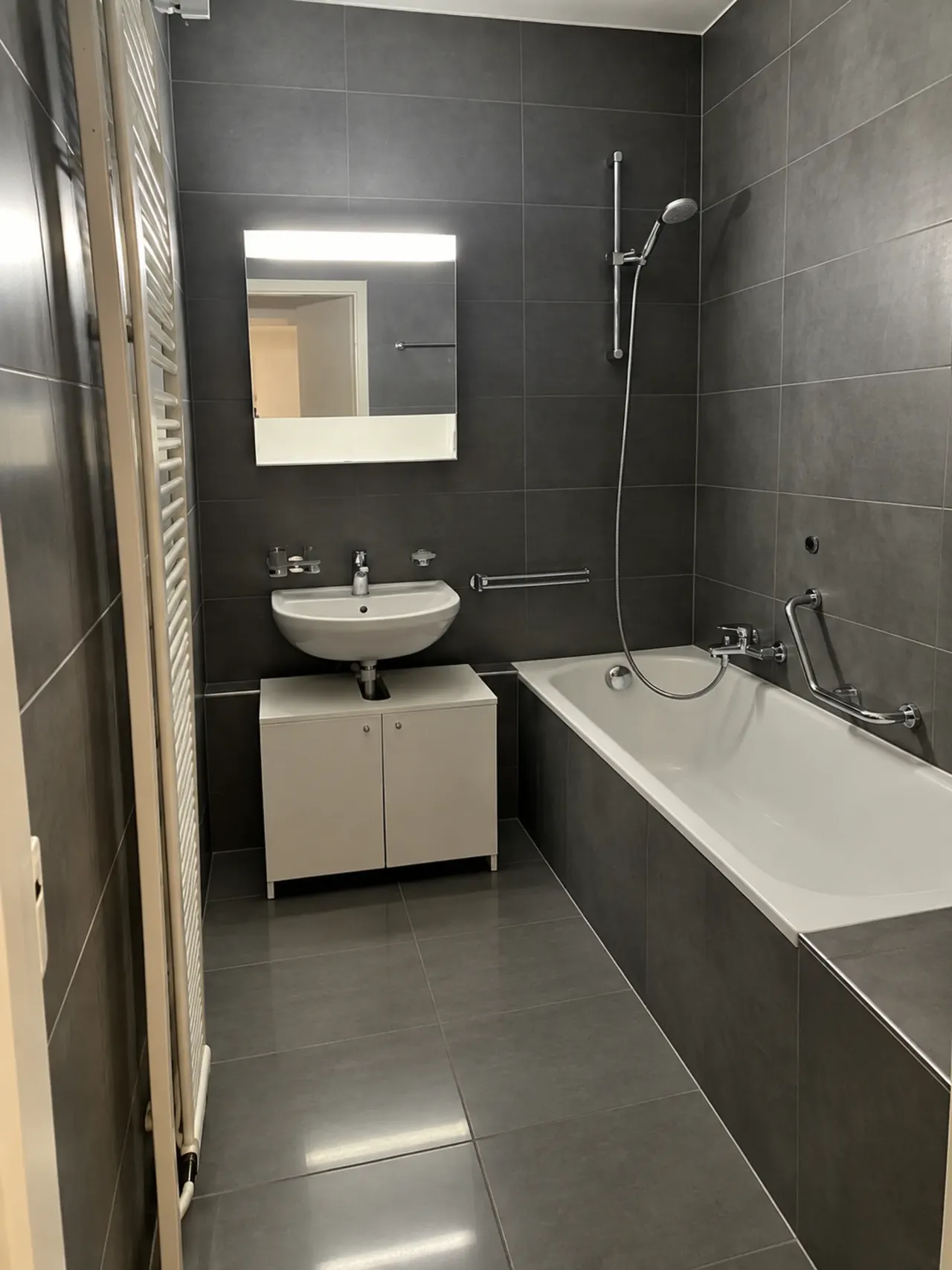 Beautiful 3-room apartment ? In the heart of Plainpalais – thumbnail 4