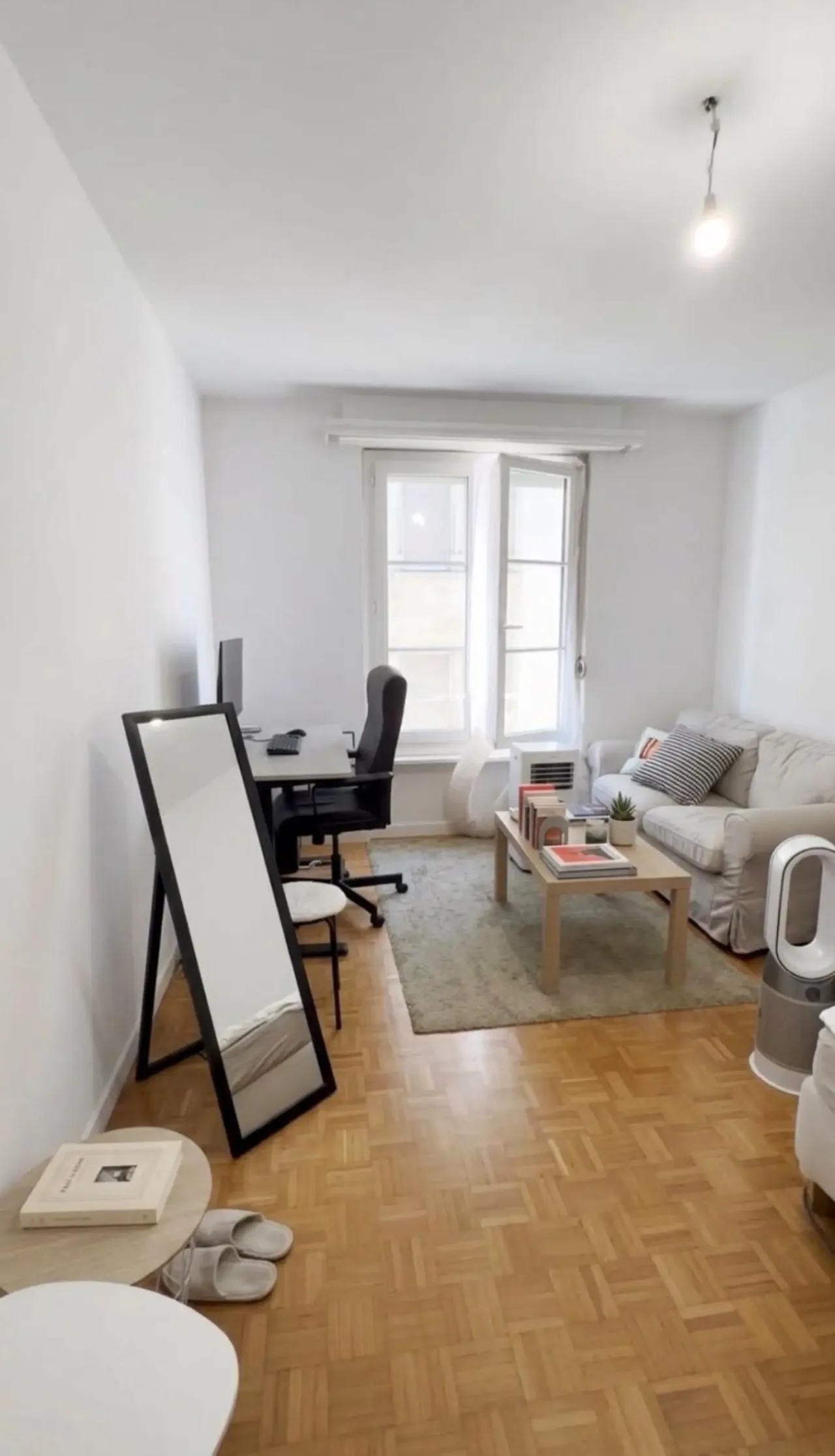 Charming 1.5-room apartment in the heart of Geneva's Old Town – thumbnail 2