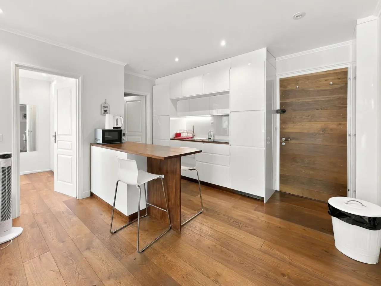 Apartament fermecător de 3 camere, mobilat și cu terasă – Rue Liotard – photo 1
