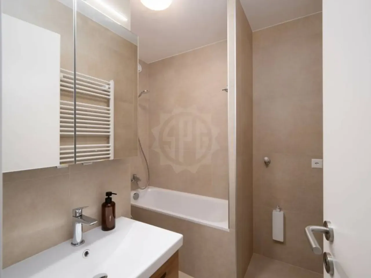 Apartament superb in Geneva 62mp – thumbnail 7