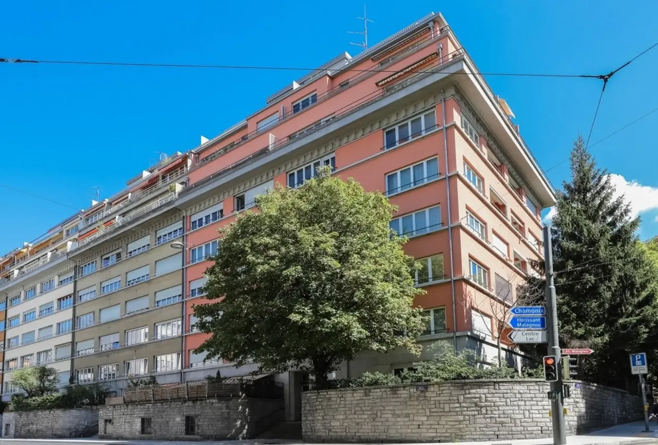 Cazare splendidă în prestigiosul cartier Champel - 3 camere 8 mp – thumbnail 4