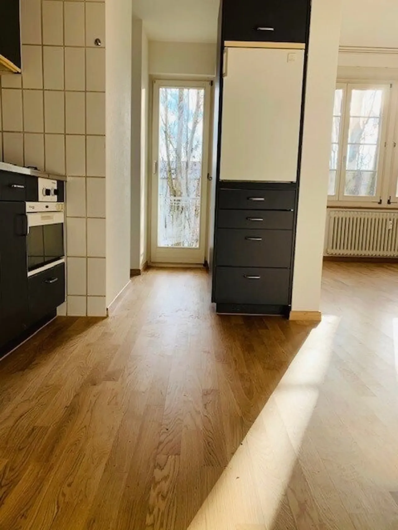 Apartament luminos într-o zonă liniștită  29 m2 – thumbnail 2