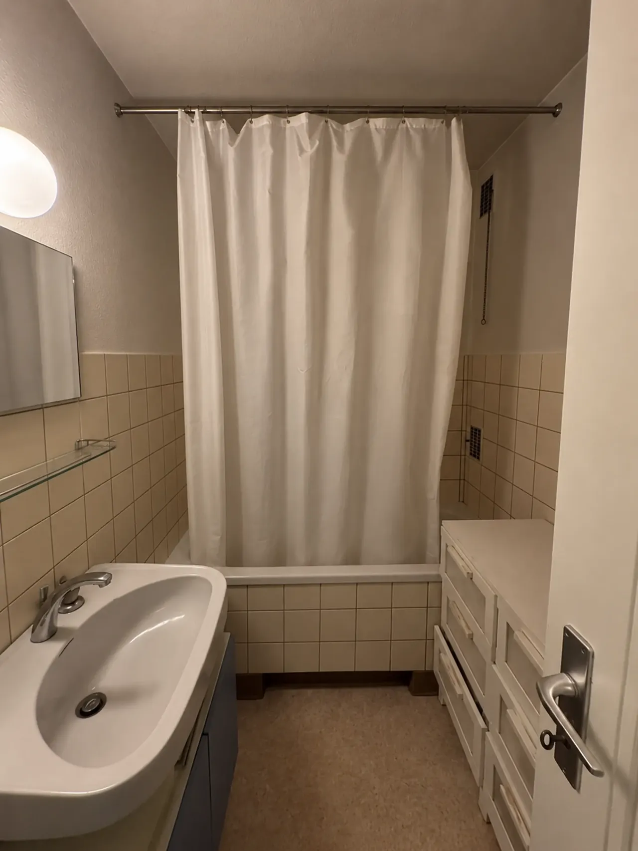 Apartament temporar de 2 camere în cartierul Länggasse – thumbnail 9