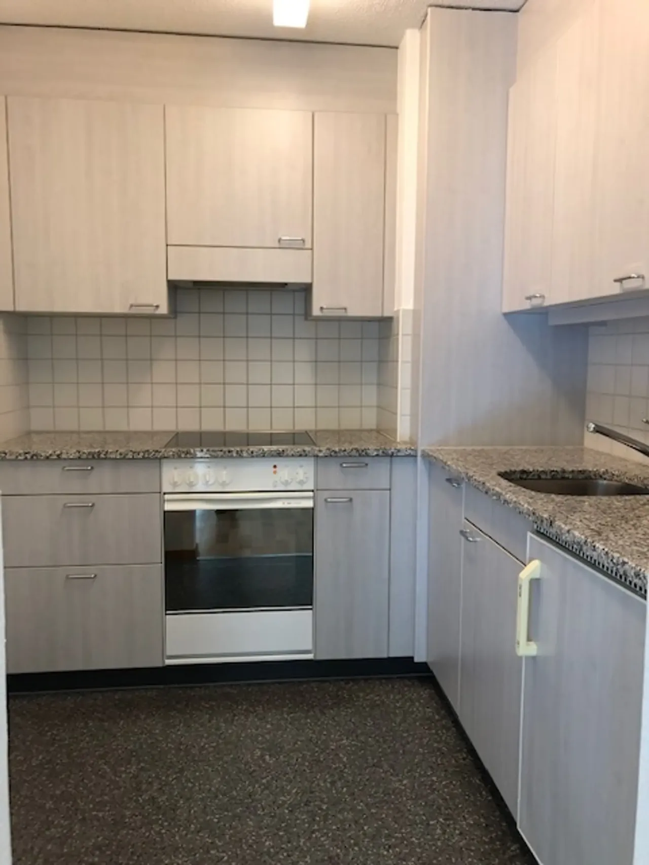 Apartament de 1,5 camere în Länggasse, aproape de universitate și gară – thumbnail 6