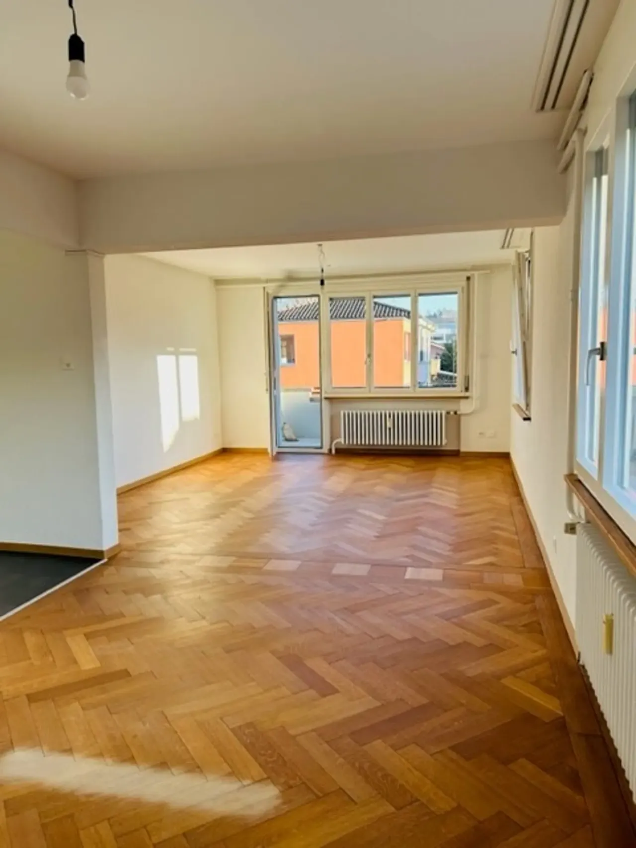 Apartament confortabil cu 2 balcoane si 3 camere – thumbnail 6