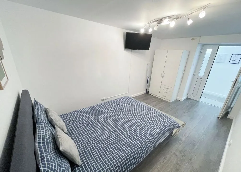 Ultracentral, 50 mp, mobilat/utilat CLUJ – Piața Mihai Viteazu nr.2 – thumbnail 6