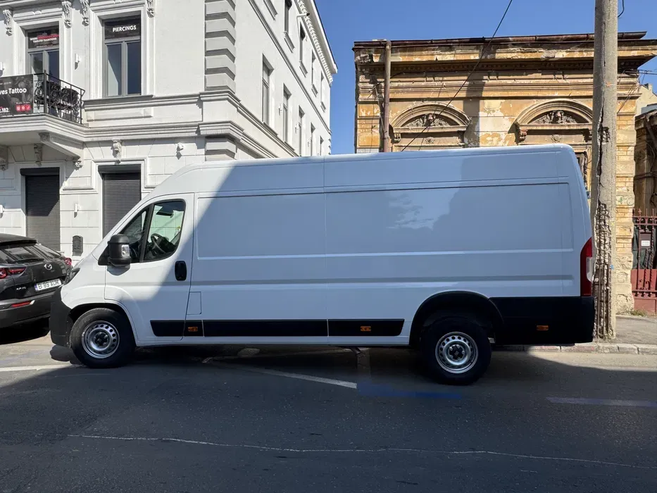Sofer duba depozit Bucuresti pentru transportul marfii intre locatiile noastre – photo 1
