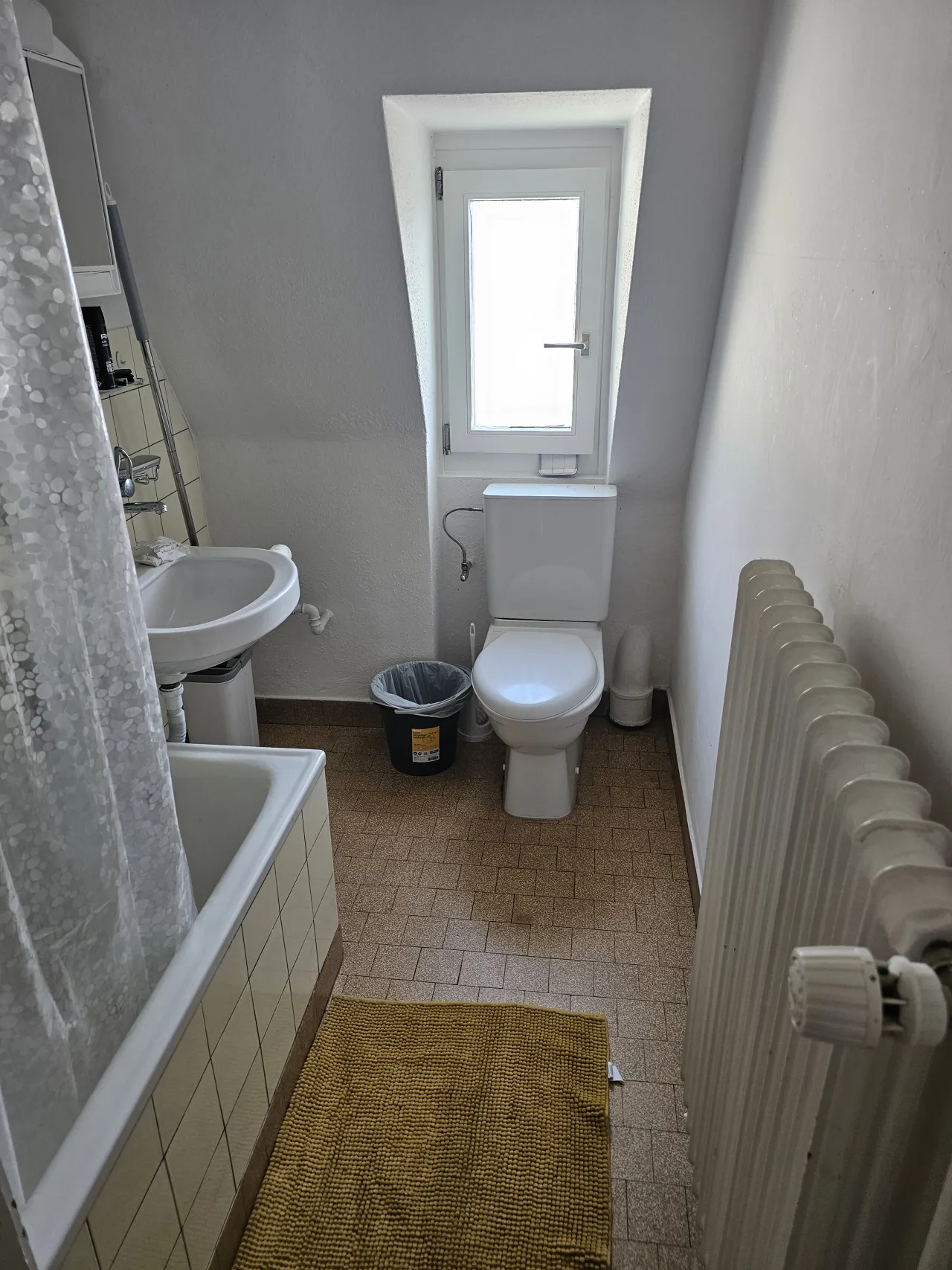 2-Room Apartment in Zurich-Altstetten – 1790 CHF Incl. Utilities – thumbnail 4